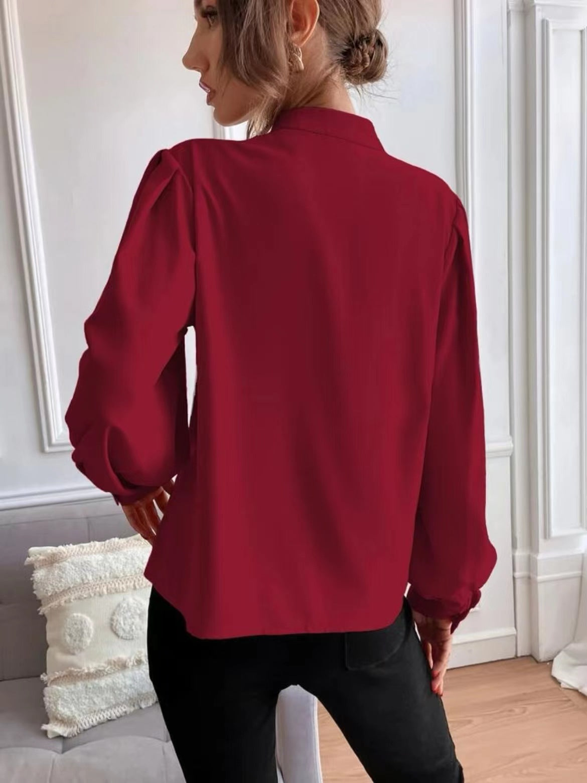 Women's Elegant Solid Color Lapel Long Sleeve Single Row Blouses