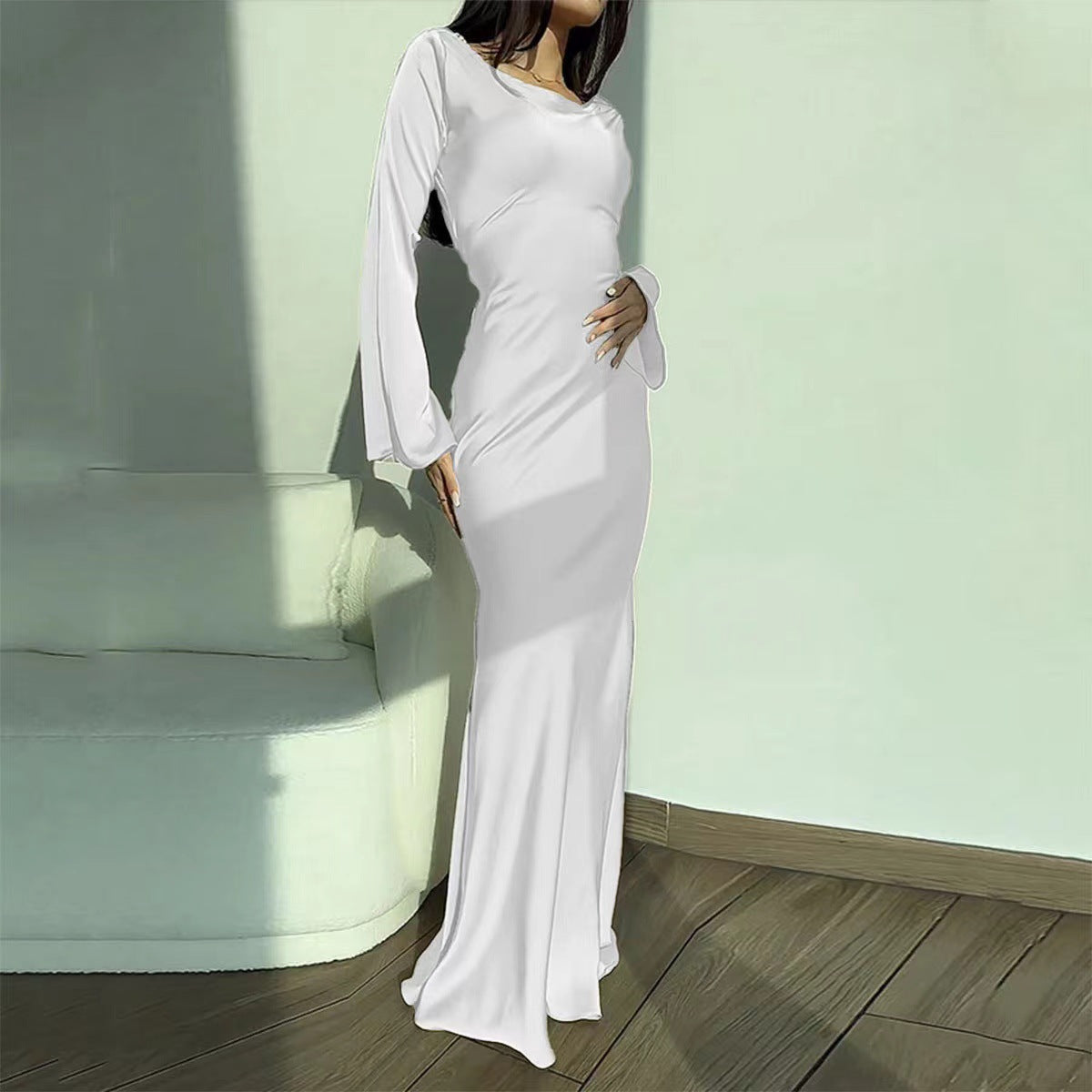 Women's Round Neck Long Sleeve Solid Color Dresses