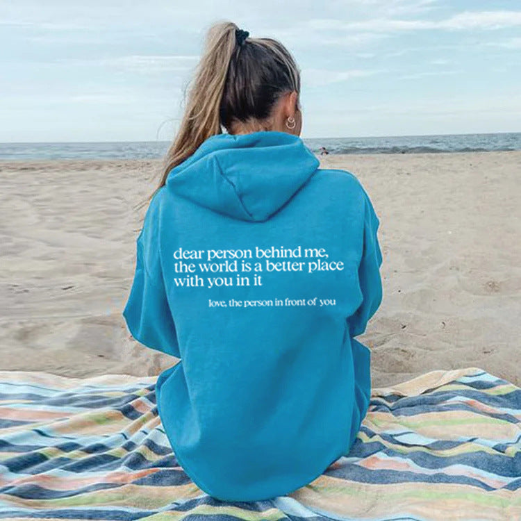 Pull à capuche brossé pour femme avec lettre et slogan imprimé avec poche kangourou