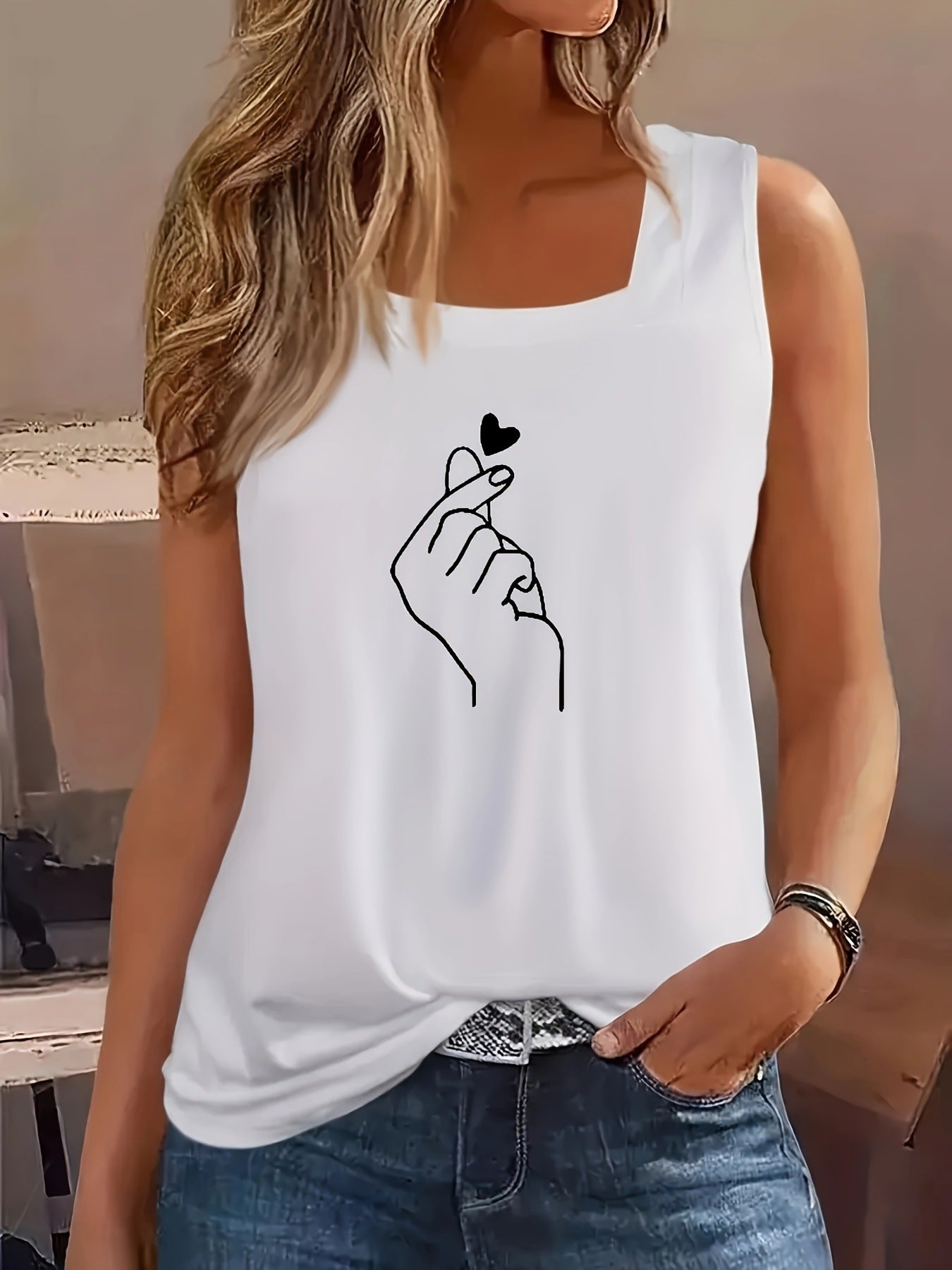 Women's Glamorous Heart Printing Sleeveless Casual Blouses