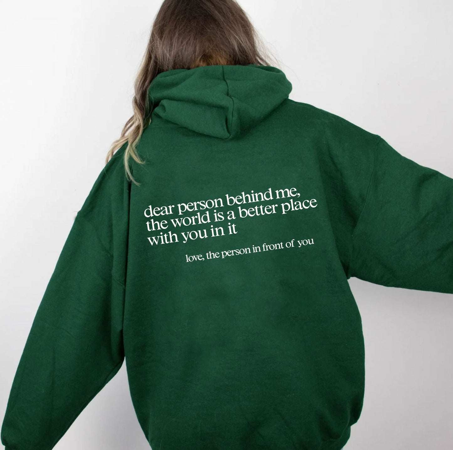 Pull à capuche brossé pour femme avec lettre et slogan imprimé avec poche kangourou