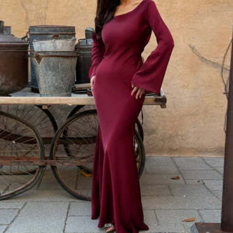 Women's Round Neck Long Sleeve Solid Color Dresses