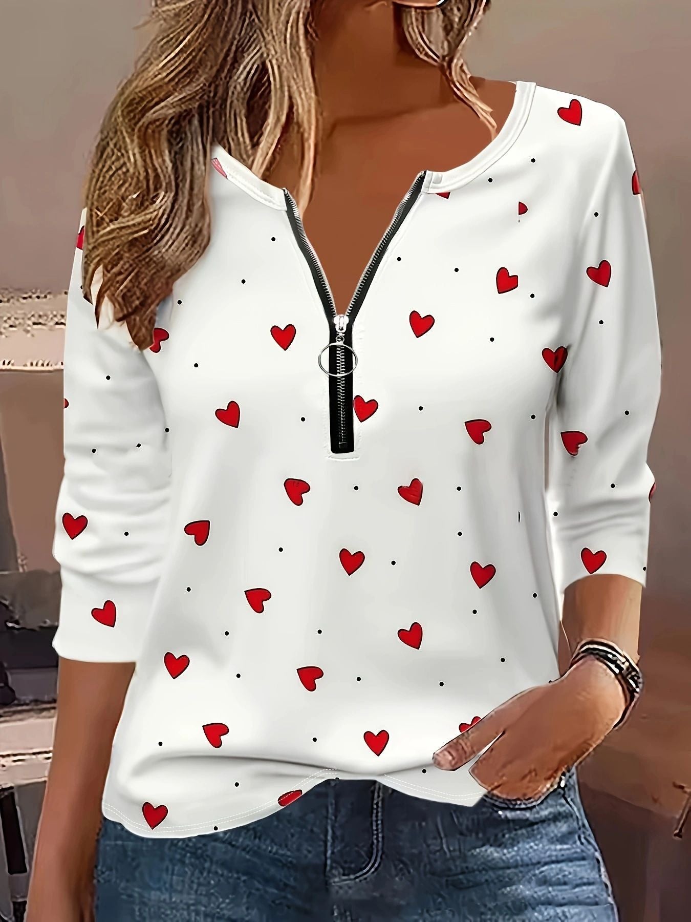 Women's Digital Printing Heart Round Neck Zipper Blouses