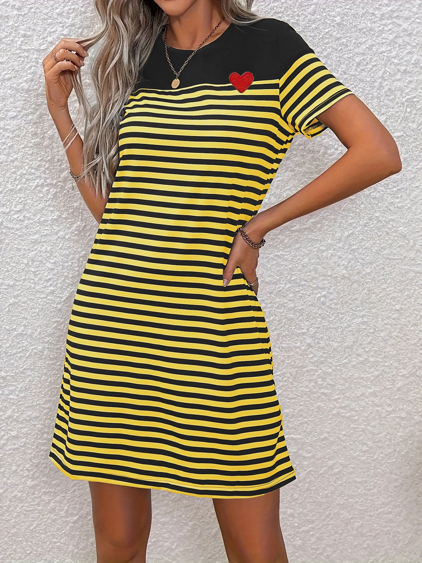 Women's Neck Black White Striped Sleeve Color Dresses