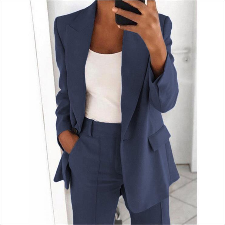 Anmutiger Business-Blazer mit Polokragen für Damen