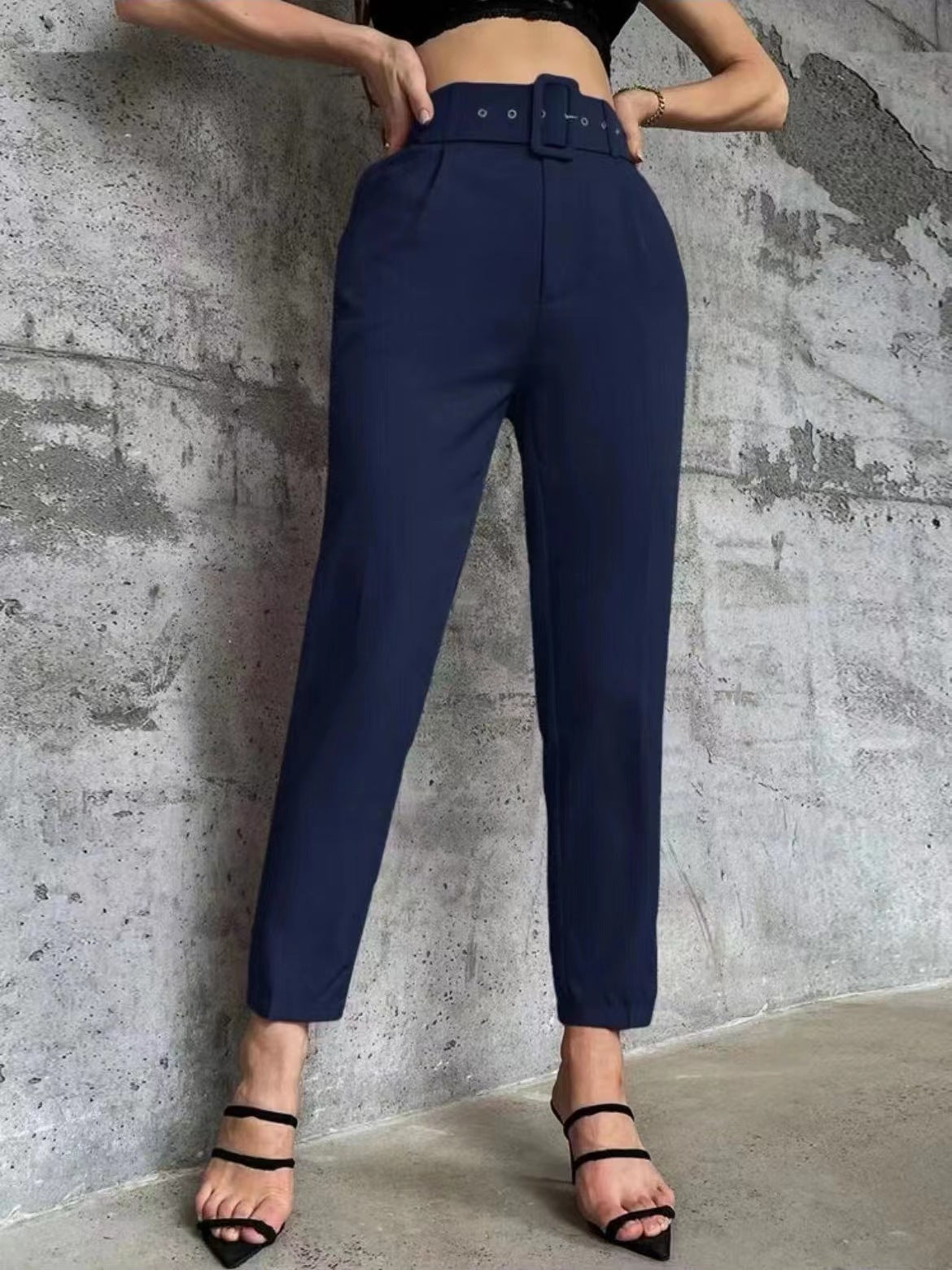 Pantalon décontracté micro élastique coupe slim flatteur