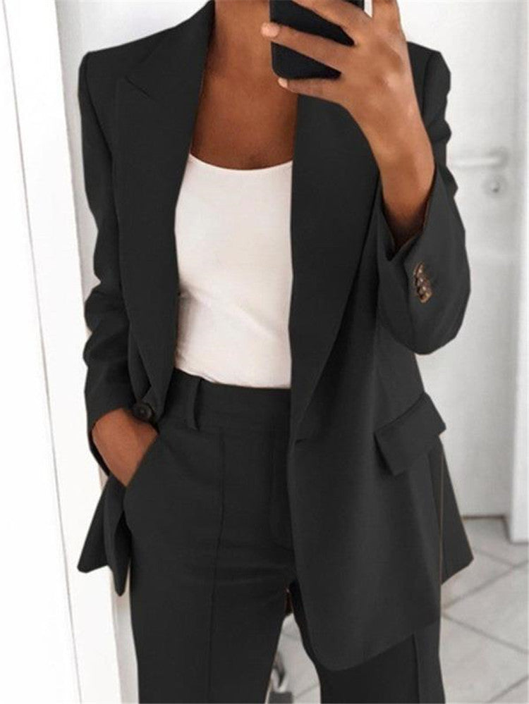 Anmutiger Business-Blazer mit Polokragen für Damen