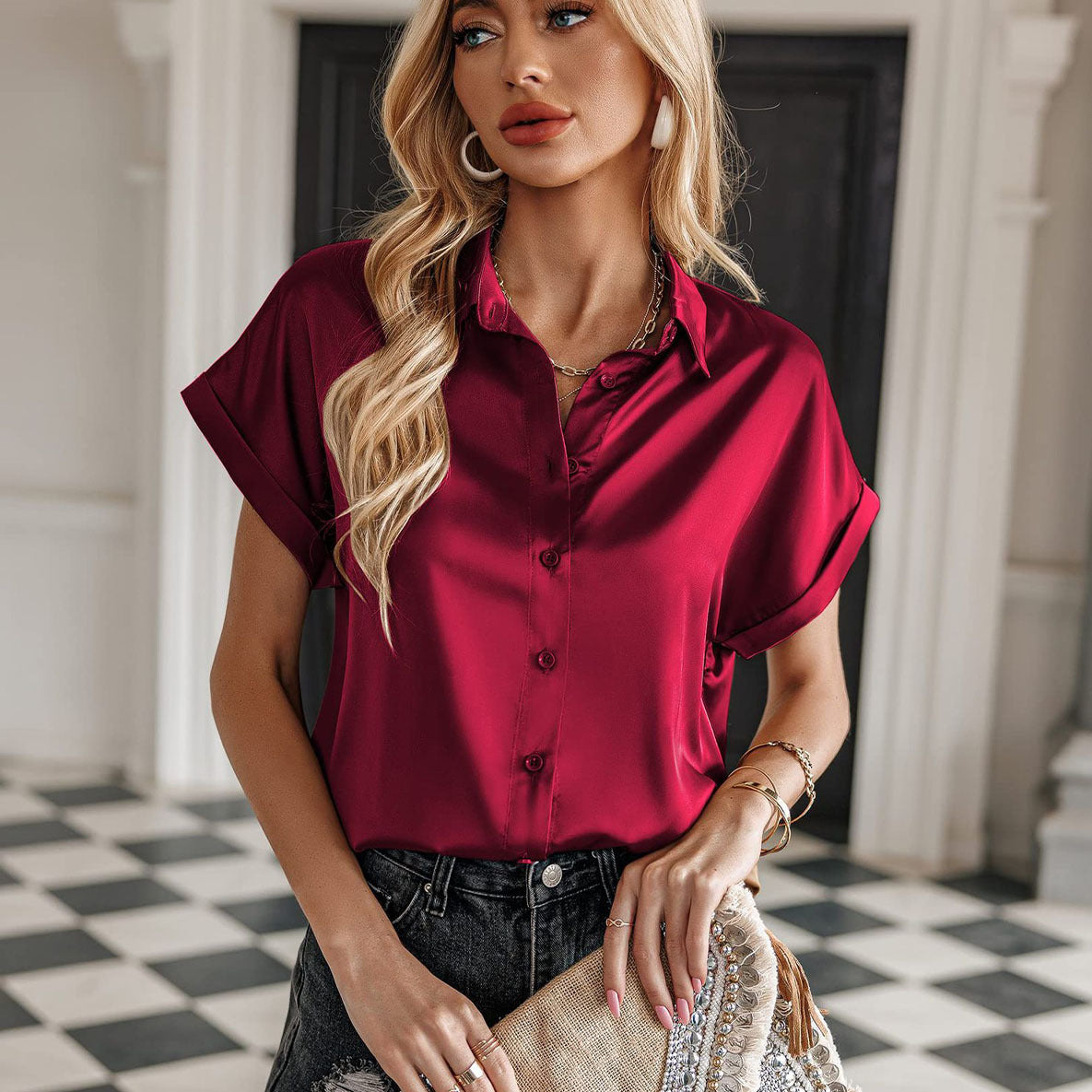 Blouses de chemise boutonnées à manches en satin de couleur unie pour femmes