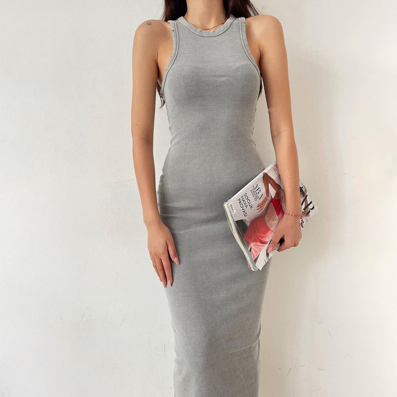 Women's Neck Dress Waste Soil Mid-length Basic Dresses