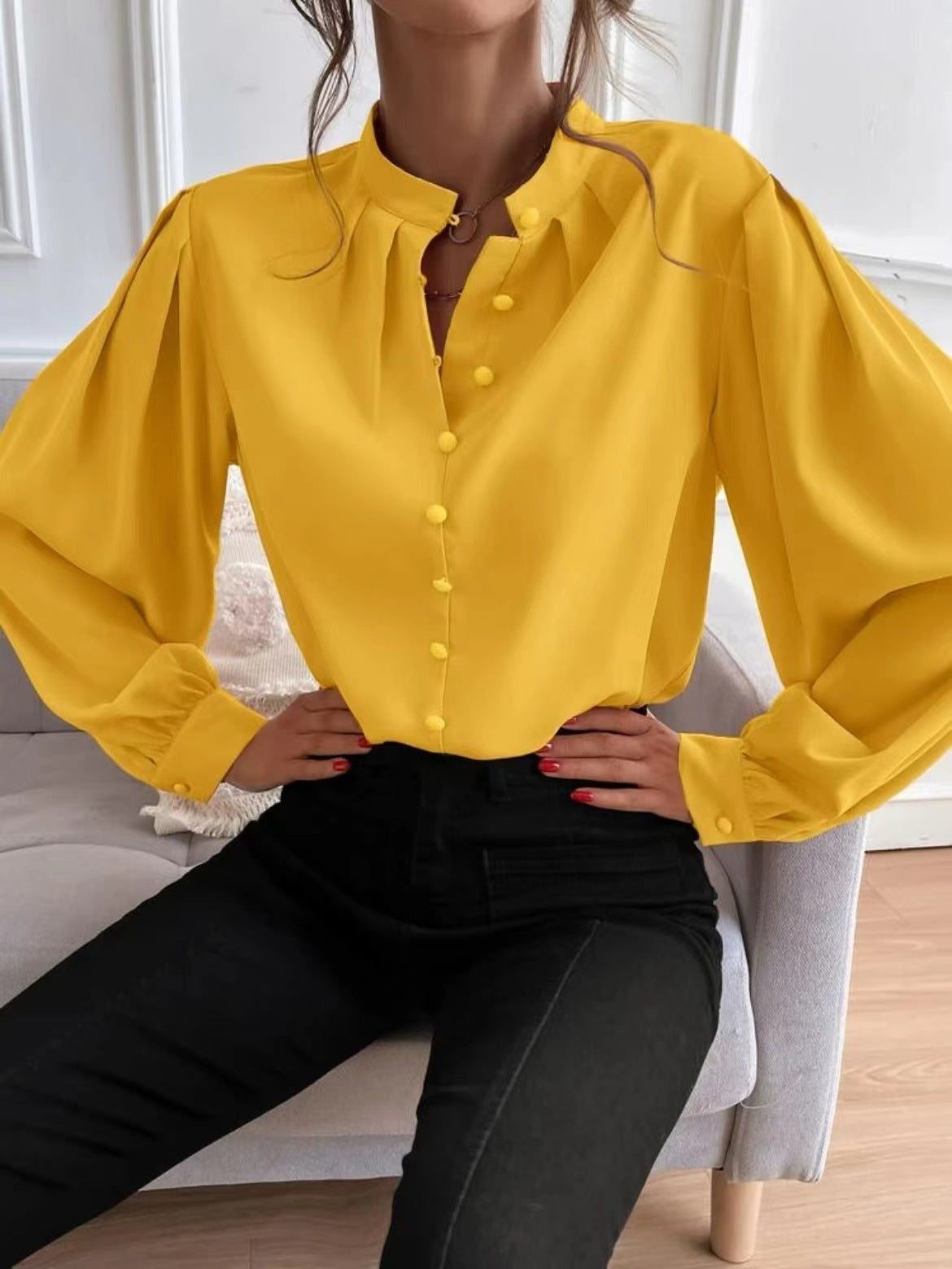 Women's Elegant Solid Color Lapel Long Sleeve Single Row Blouses