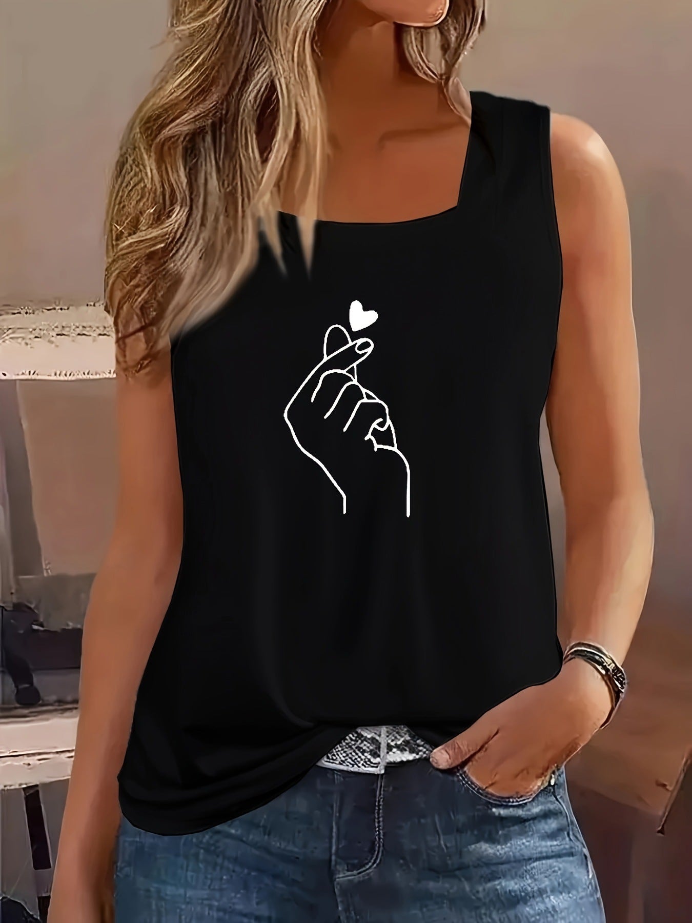 Women's Glamorous Heart Printing Sleeveless Casual Blouses