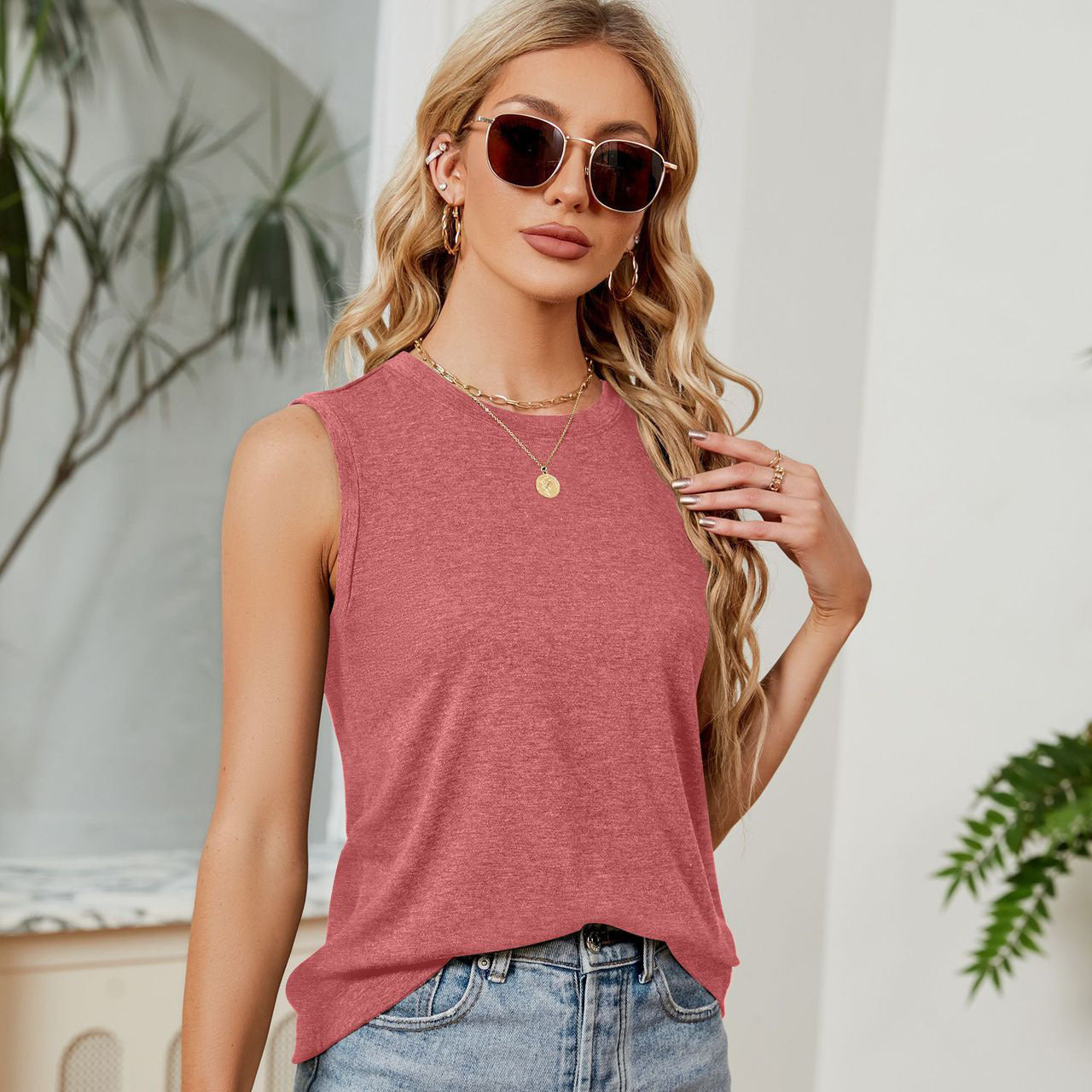 Women's Summer Sleeveless Round Neck Loose Shirt Tops