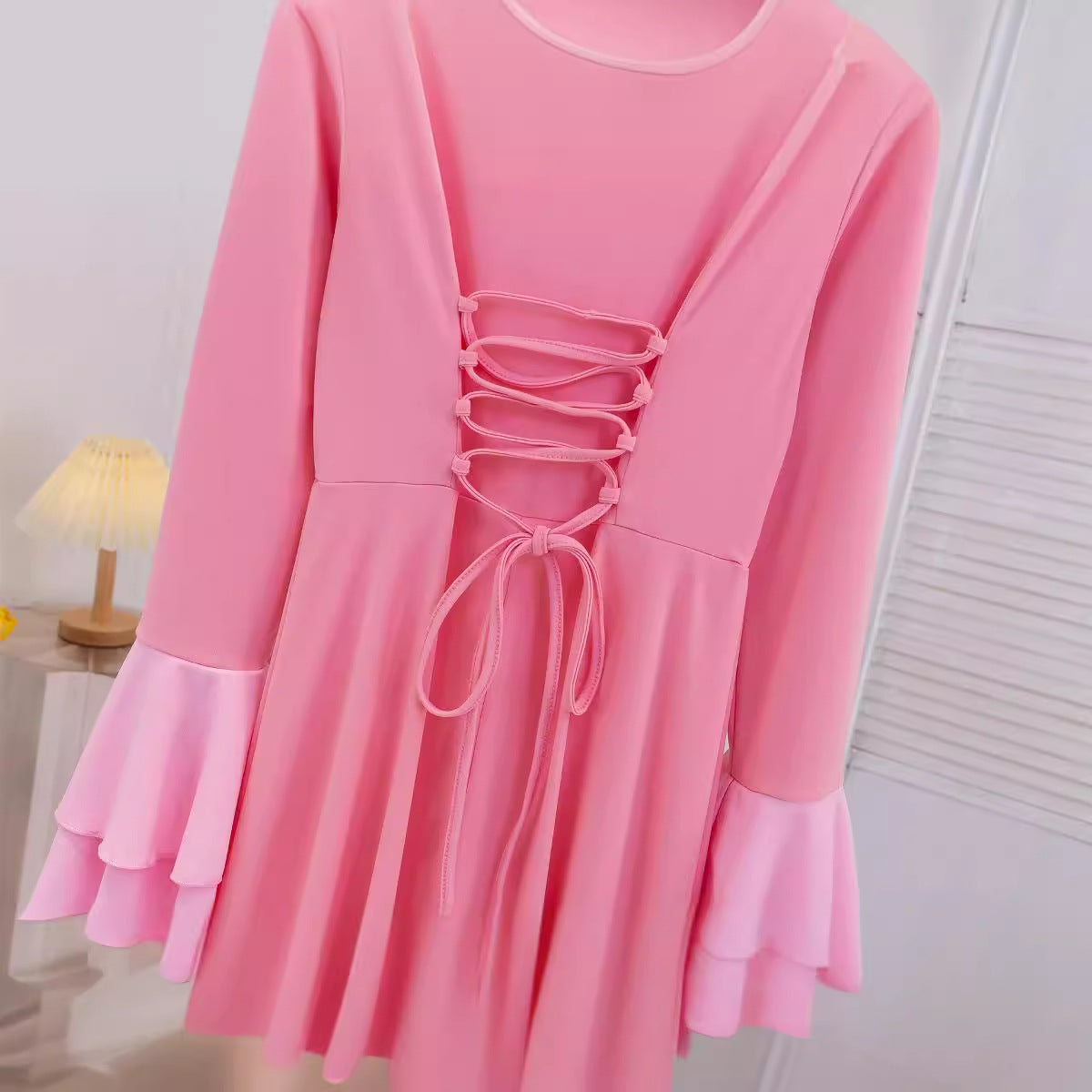 Women's Waist Trimming Lace Up Bell Sleeve Dresses